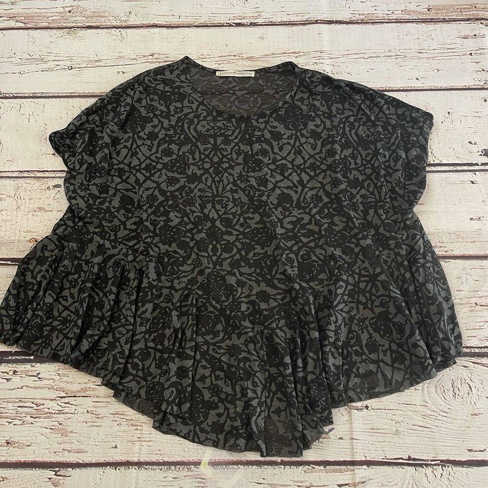 Peruvian Connection Burnout Lace Scroll "Anatolia" Top Size Medium Women's